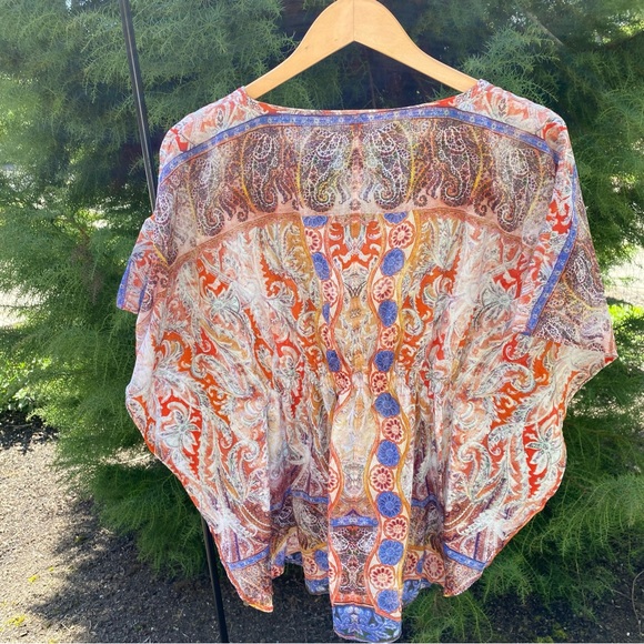 Unique cotton beach top - Picture 2 of 6